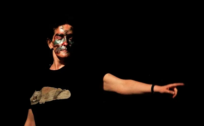 Actuación en Monleras del grupo de teatro y danza de Asprodes Vitigudino que dirige Raquel García Sevillano