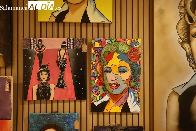 Exposición 'Pinceladas multicolor' de Silvia Herrero en las cafeterías del Hospital Universitario y del Virgen de la Vega. Foto de David Sañudo