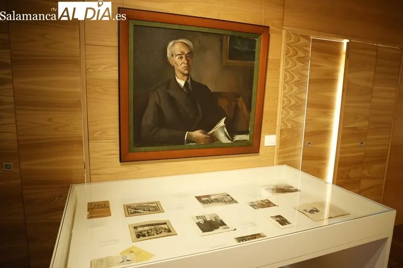 Inauguración en el Centro Documental de Memoria Histórica, ubicado en la plaza de los Bandos, de la exposición temporal ‘Mirada y presencia: obras del exilio republicano español en México’. Foto de David Sañudo