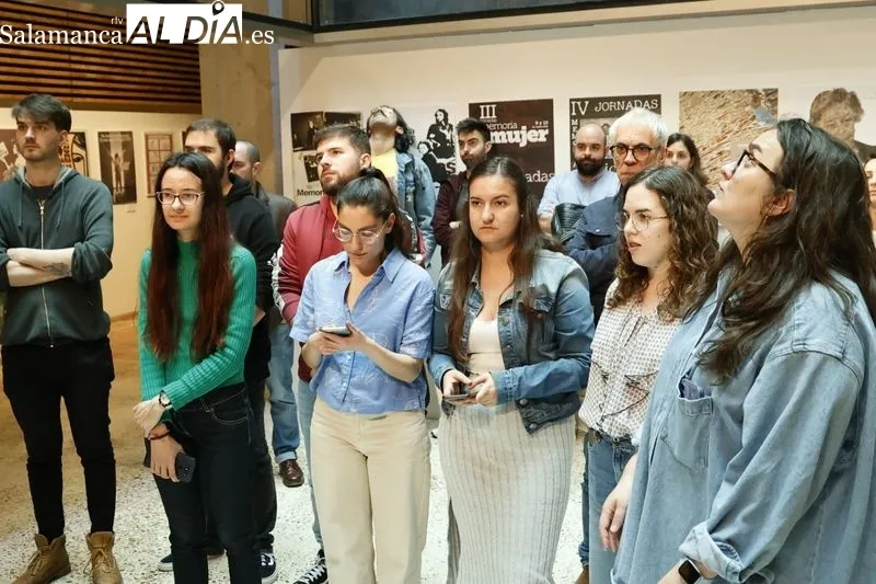 Inauguración en el Centro Documental de Memoria Histórica, ubicado en la plaza de los Bandos, de la exposición temporal ‘Mirada y presencia: obras del exilio republicano español en México’. Foto de David Sañudo