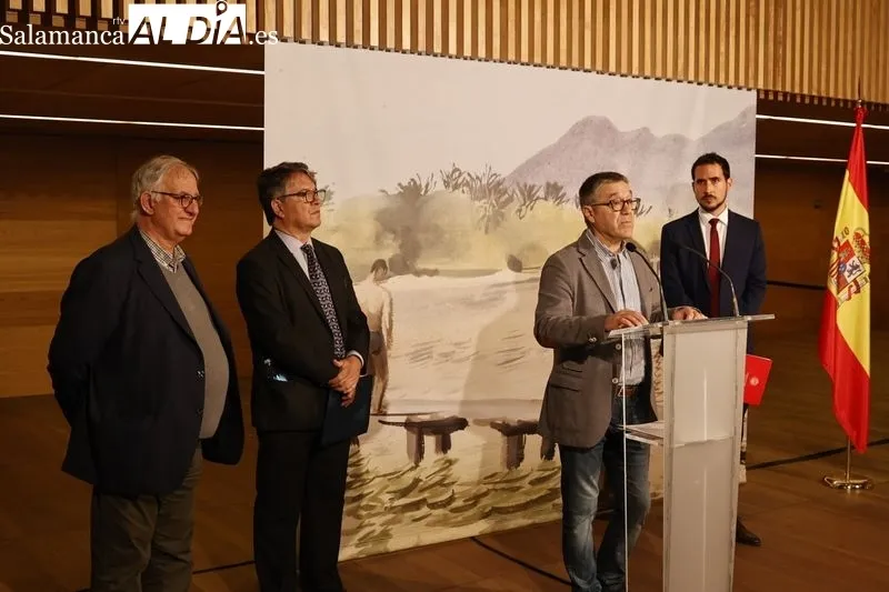 Inauguración en el Centro Documental de Memoria Histórica, ubicado en la plaza de los Bandos, de la exposición temporal ‘Mirada y presencia: obras del exilio republicano español en México’. Foto de David Sañudo