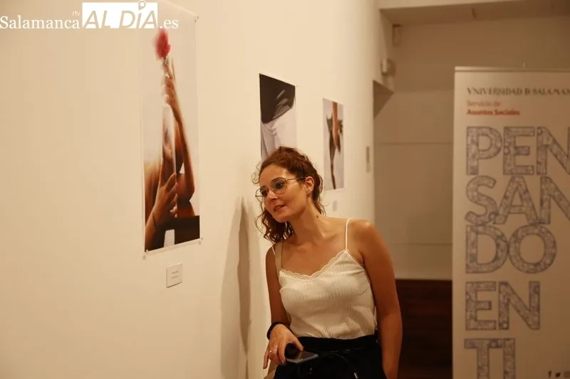 Exposición ‘Trazando cuerpos’, en la sala Cielo de Salamanca del Patio de Escuelas Menores. Foto de David Sañudo