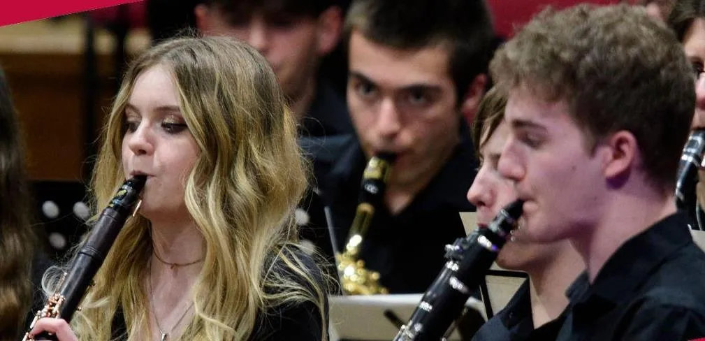 Músicos de la Orquesta Lincolnshire Youth Wind Band