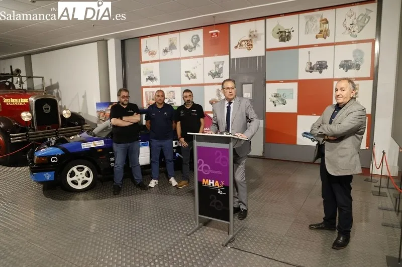Presentación del Rally Entresierras Histórico-Guijuelo en el Museo de Historia de la Automoción de Salamanca (MHAS). Foto de David Sañudo