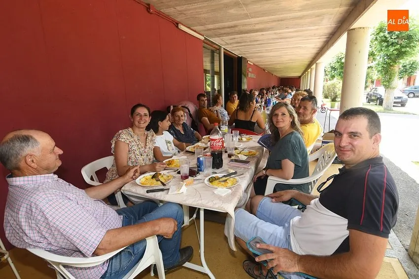 Fotos paella popular en SAnjuanejo/ Fotos: Adrián M.Pastor