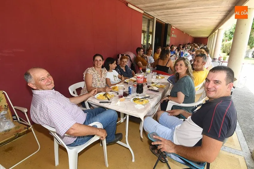Fotos paella popular en SAnjuanejo/ Fotos: Adrián M.Pastor