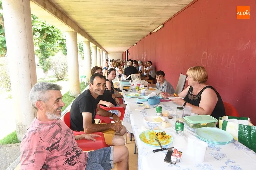 Fotos paella popular en SAnjuanejo/ Fotos: Adrián M.Pastor