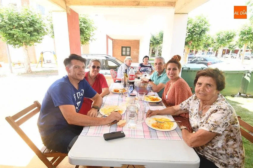 Fotos paella popular en SAnjuanejo/ Fotos: Adrián M.Pastor