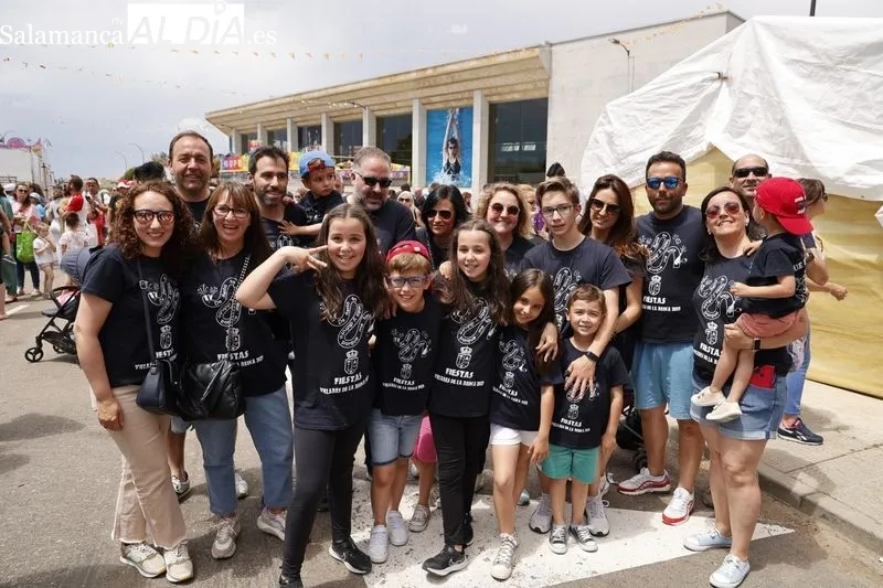 Paella popular en Villares de la Reina. Foto de David Sañudo