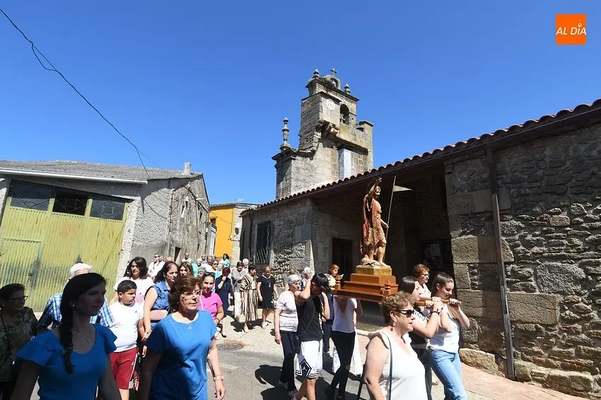 Procesión de San Juan en Navasfrías/ Fotos: Adrián M.Pastor