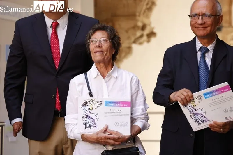Entrega de los premios del XXI Concurso de Dibujo 'Venancio Blanco' en el Patio de la Salina. Foto de David Sañudo