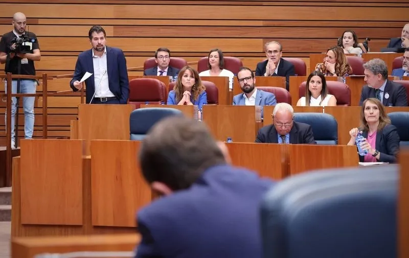 Intervención de Luis Tudanca, líder del Grupo Socialista, en una sesión de las Cortes de CyL. Foto PSOE CyL