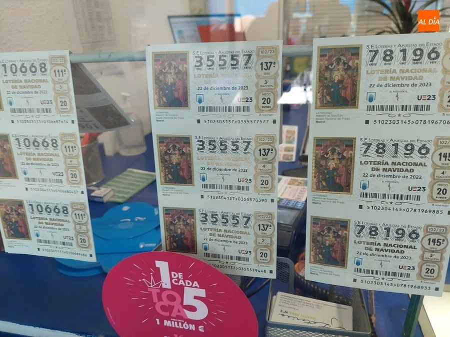 Foto 4 - Arranca &lsquo;gracias&rsquo; a los Sanfermines la venta de la Loter&iacute;a de Navidad