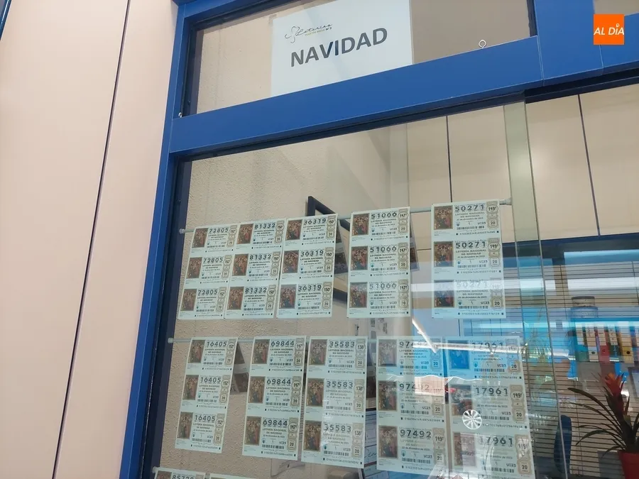 Foto 3 - Arranca &lsquo;gracias&rsquo; a los Sanfermines la venta de la Loter&iacute;a de Navidad