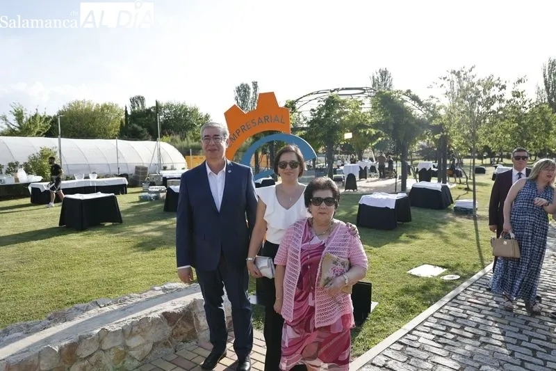 Foto 4 - Destacados empresarios salmantinos son premiados en Carbajosa