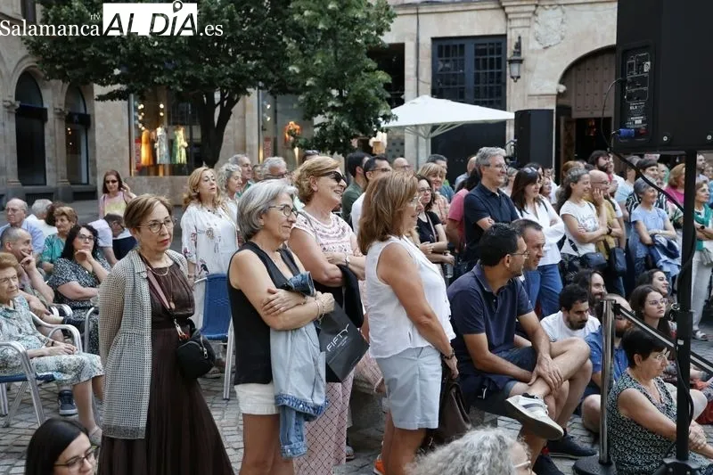Foto 15 - EduLogic fascina al p&uacute;blico con su &lsquo;Cucurruc&uacute; paloma (y la pelirroja &iquest;qu&eacute;?)'