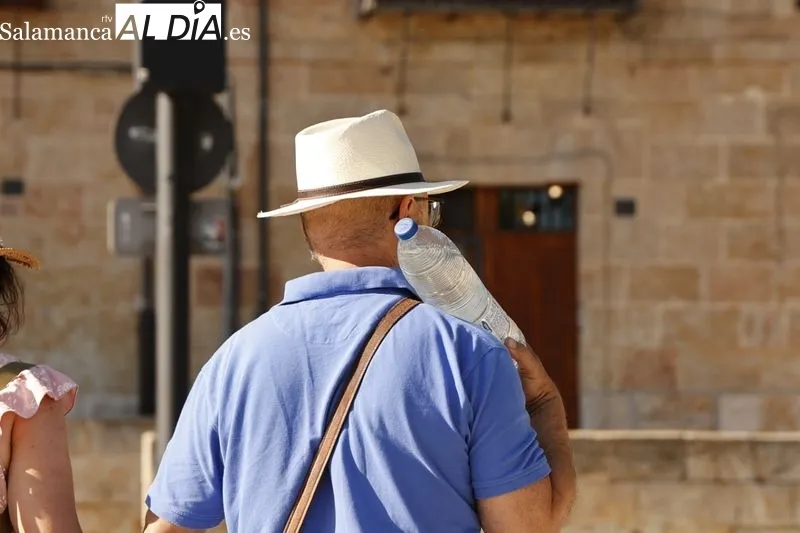 El centro de Salamanca en la tarde de este domingo. Fotos: David Sañudo