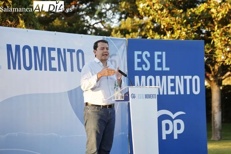 Acto de los responsables del PP provincial y regional con alcaldes y concejales de la comarca de Salamanca. Fotos: David Sañudo