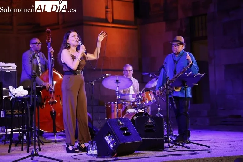 Concierto Roberta Gambarini en el Patio Chico. Fotos: David Sañudo