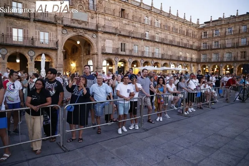 Concierto de la Banda Sinfónica Avanzada de la Escuela Especializada Libre de Música Antonio Paoli de Caguas, Puerto Rico, en la Plaza Mayor. Fotos: David Sañudo