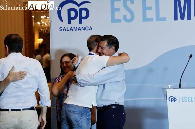 Foto 2 - El Partido Popular de Salamanca festeja la victoria: "Somos los &uacute;nicos que tenemos motivos para celebrarlo"
