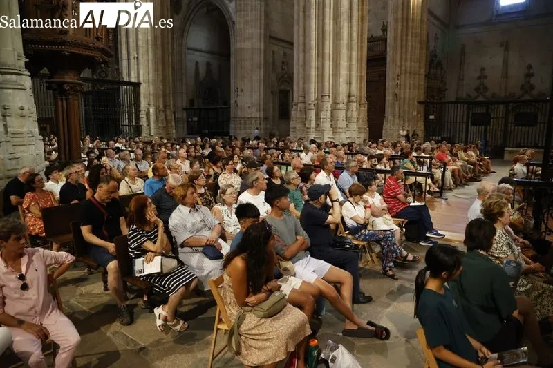 Foto 8 - Matteo Imbruno llena de m&uacute;sica la Catedral de Salamanca