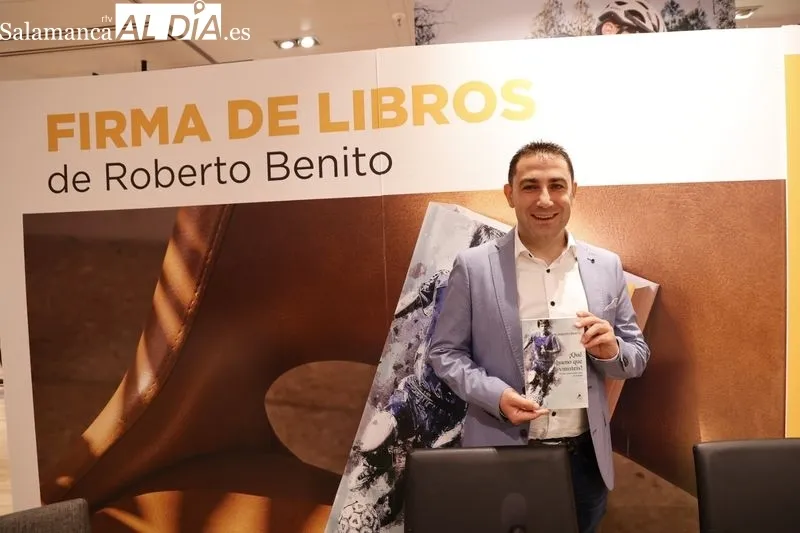 Foto 2 - El periodista Roberto Benito presenta su libro &lsquo;&iexcl;Qu&eacute; bueno que vinisteis!&rsquo; 