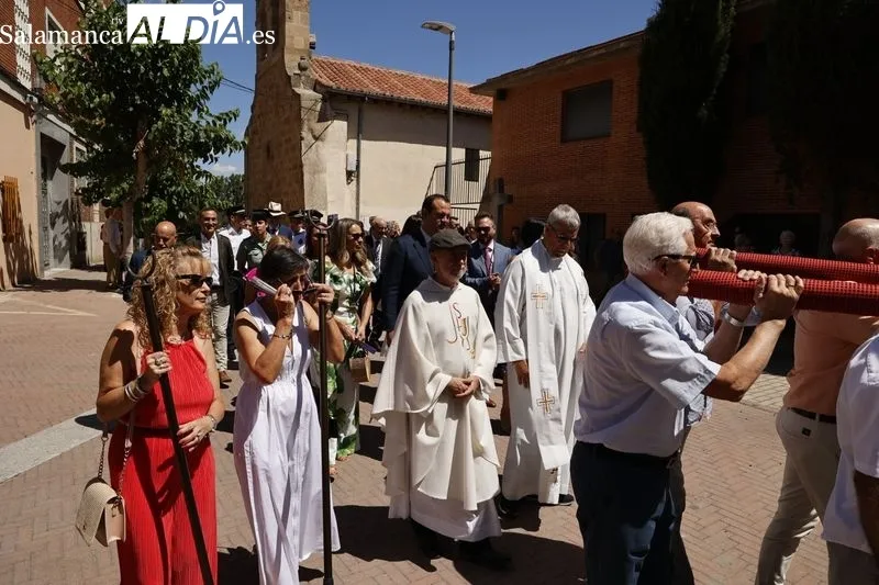 Foto 13 - Cientos de personas en la tradicional misa en honor a Santa Marta 