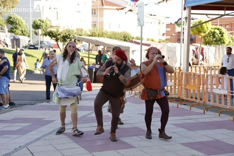 Foto 9 - Da comienzo el Mercado Medieval en Carbajosa con un gran ambiente