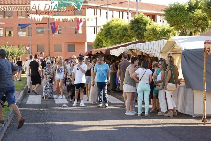 Foto 13 - Da comienzo el Mercado Medieval en Carbajosa con un gran ambiente