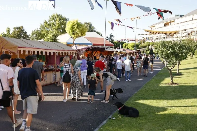 Foto 16 - Da comienzo el Mercado Medieval en Carbajosa con un gran ambiente