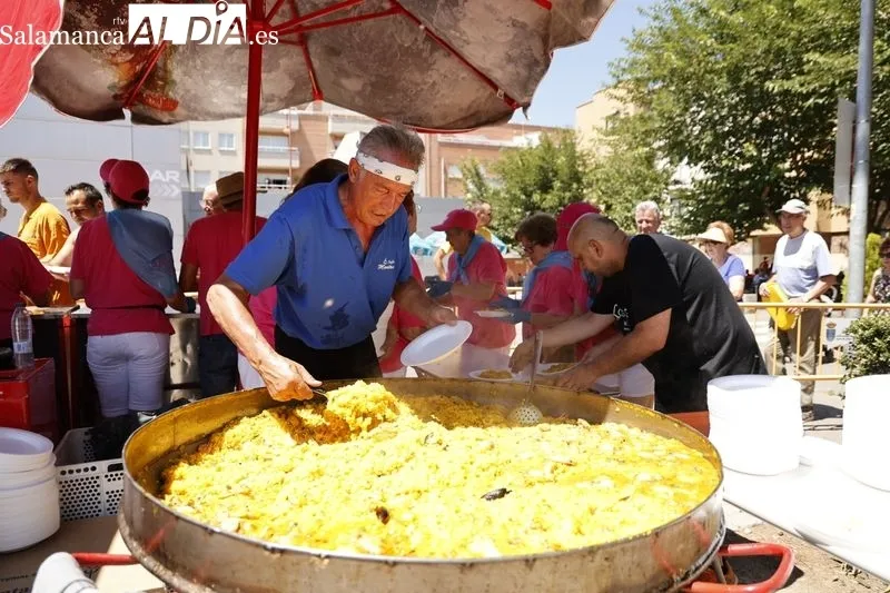 Foto 16 - Gran paella popular para terminar las fiestas de Santa Marta