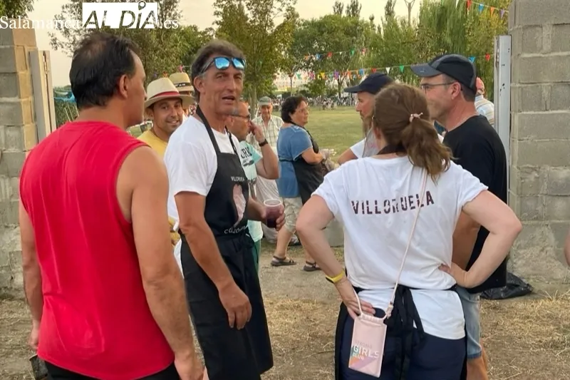 Villoruela despedía este lunes sus fiestas con una merienda popular