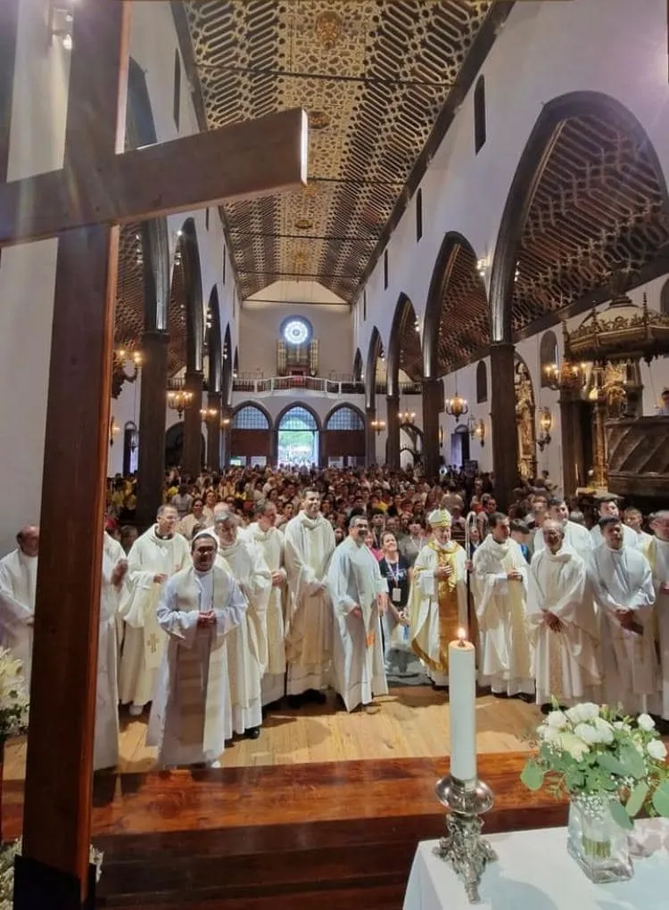 Foto 3 - Aterrizan en Madeira los j&oacute;venes de la Di&oacute;cesis asistentes a la JMJ