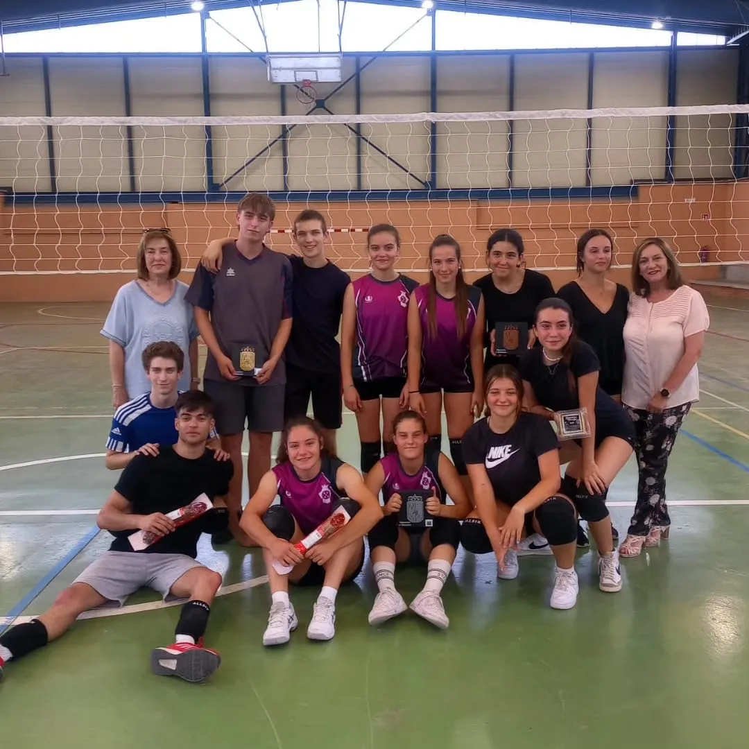 Foto 4 - Buen ambiente y participaci&oacute;n en el II Torneo de Voleibol Ciudad de Pe&ntilde;aranda
