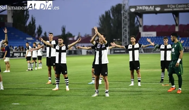 Foto 11 - Unionistas cae goleado en su primer test de pretemporada ante el Alcorc&oacute;n (0-5)