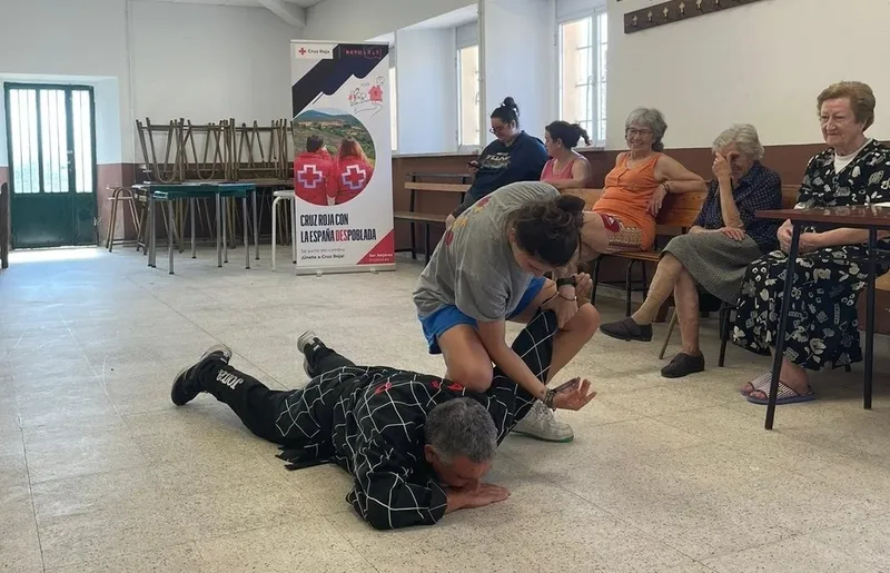 Taller de 'Defensa personal' organizado por Cruz Roja en Salamanca  