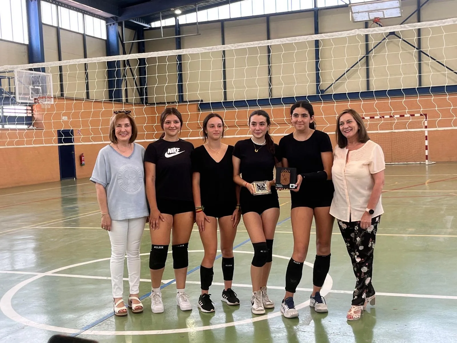 Foto 5 - Buen ambiente y participaci&oacute;n en el II Torneo de Voleibol Ciudad de Pe&ntilde;aranda