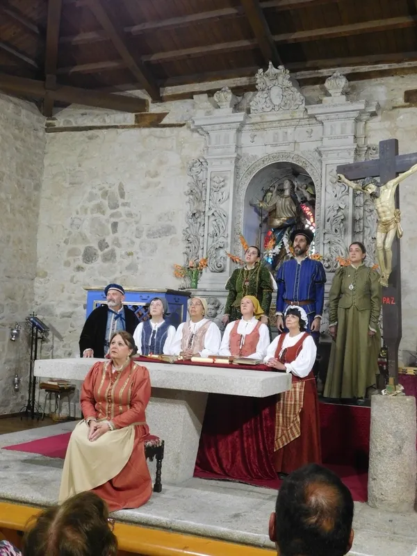 Representación de la obra 'Buscando a Nebrija' en la iglesia de Boada 