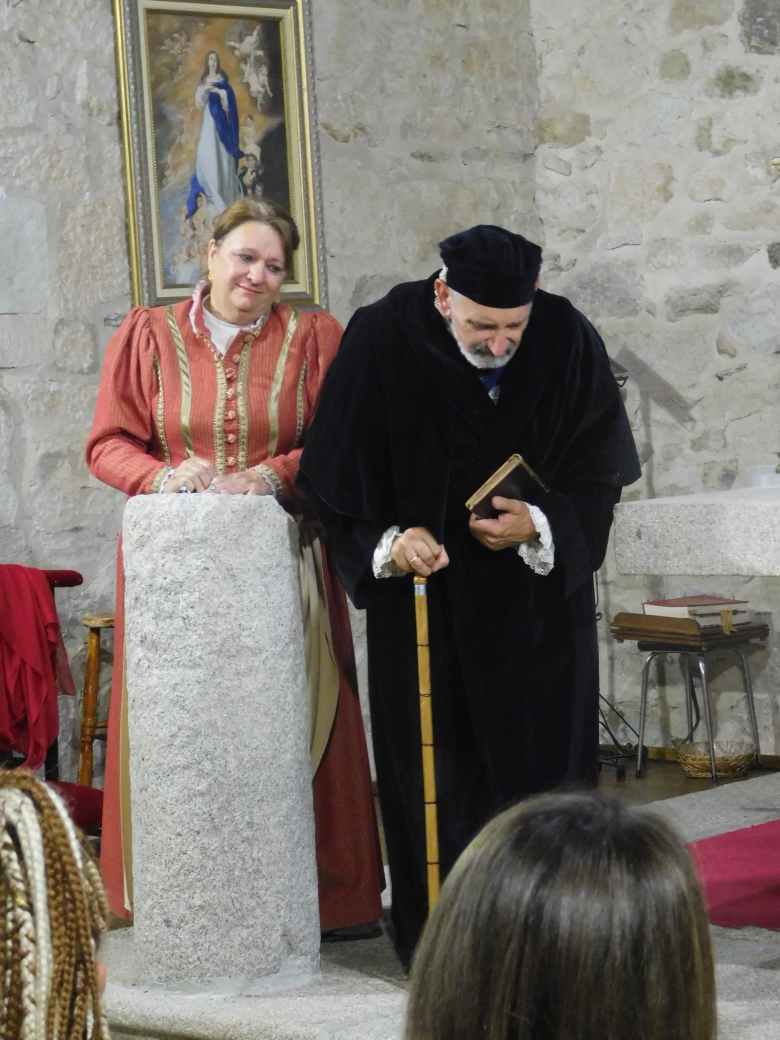 Representación de la obra 'Buscando a Nebrija' en la iglesia de Boada 