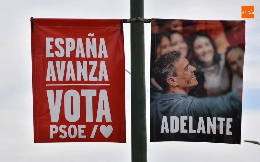 Foto 4 - Crece el esp&iacute;ritu electoral en las calles mirobrigenses con m&aacute;s carteles y banderolas