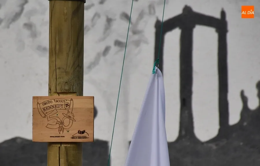 Foto 2 - El Grupo Scout Kennedy se va de campamento inaugurando un m&aacute;stil permanente por sus 50 a&ntilde;os