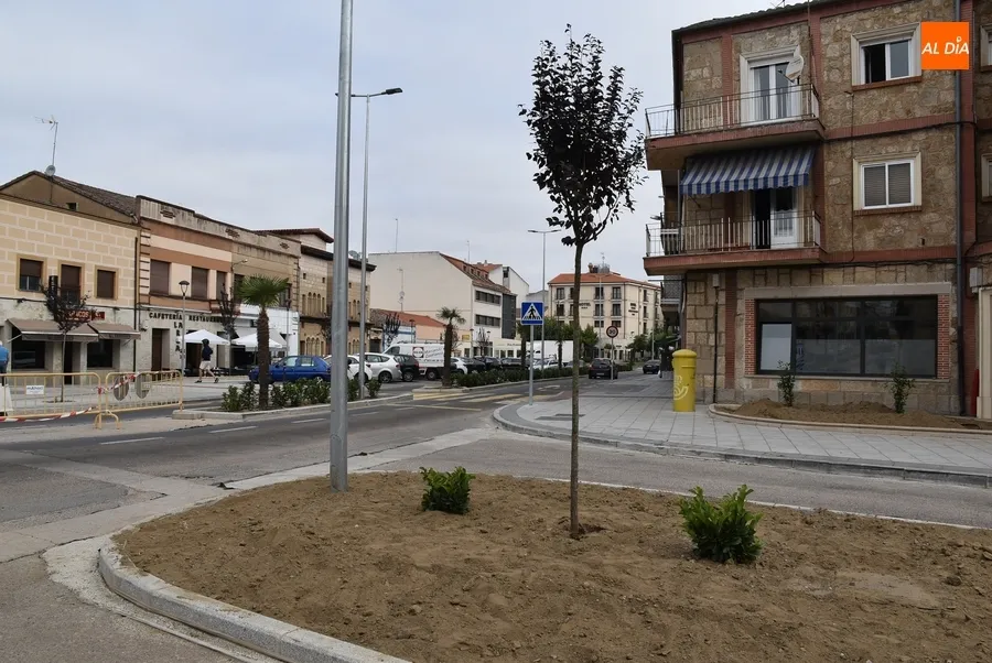 Foto 5 - La Plazuela de Herradores recibe su surtido verde