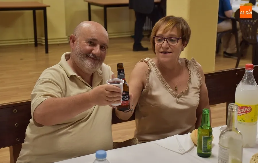 Foto 4 - San Andr&eacute;s cierra sus fiestas degustando paella