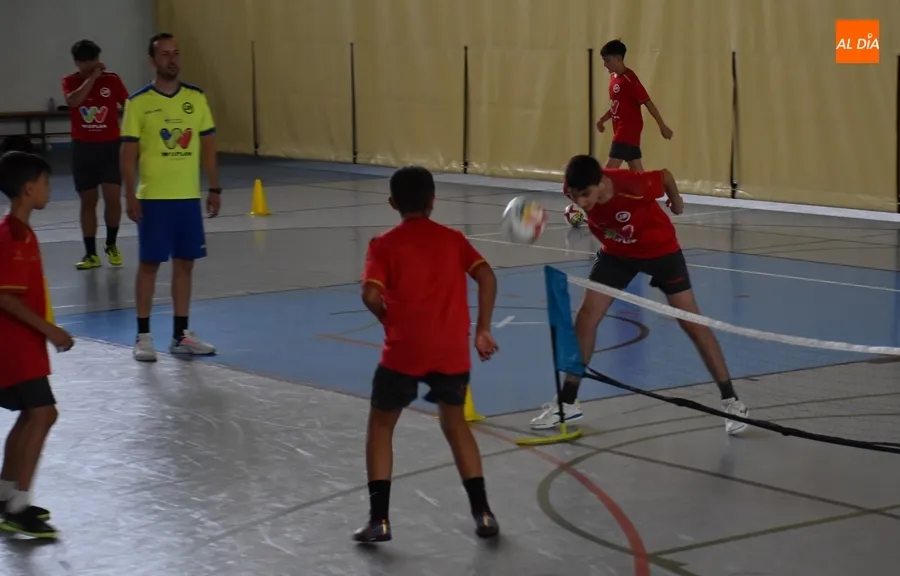 Foto 11 - R&eacute;cord de participaci&oacute;n en el 4&ordm; Campus de F&uacute;tbol Sala de Jos&eacute; Ruiz