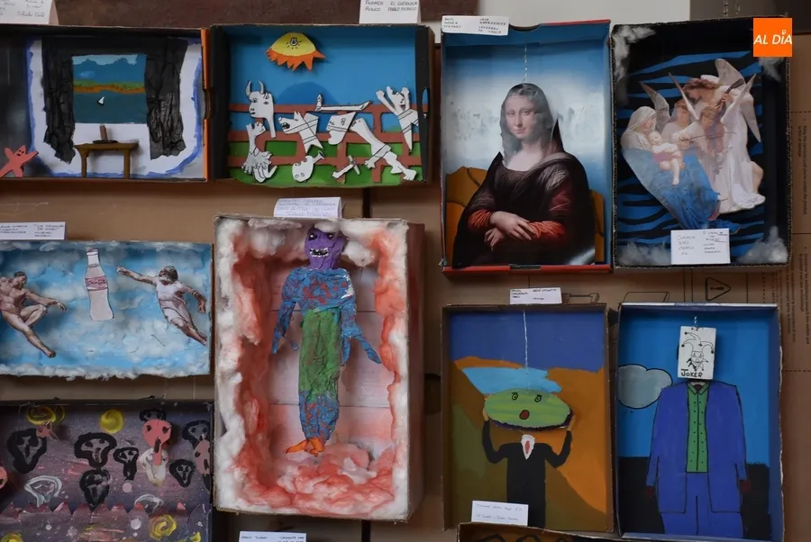 Foto 3 - Alumnos del Fray Diego recrean en 3D ic&oacute;nicos cuadros con singulares toques propios