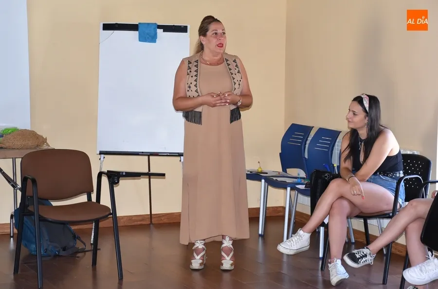 Foto 2 - Los alumnos del Curso de Monitor de Ocio y Tiempo Libre concluyen su formaci&oacute;n te&oacute;rica