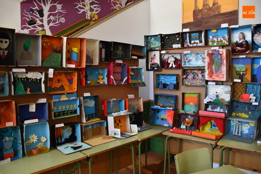 Foto 7 - Alumnos del Fray Diego recrean en 3D ic&oacute;nicos cuadros con singulares toques propios