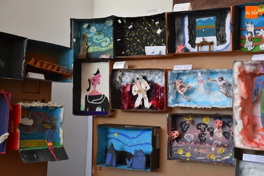 Foto 9 - Alumnos del Fray Diego recrean en 3D ic&oacute;nicos cuadros con singulares toques propios