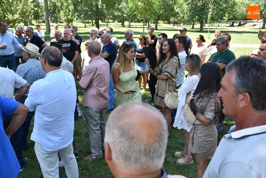Foto 7 - El PP da el pistoletazo a las Generales en Ciudad Rodrigo con un encuentro en la Alameda
